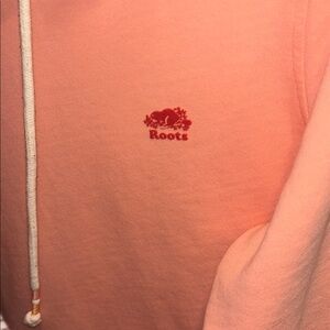 50. Roots Hoodie + Bonita